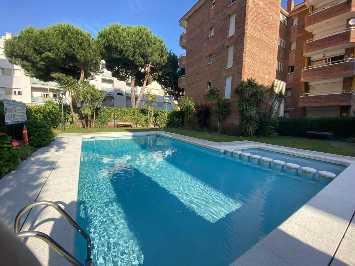 Las Antillas Con Piscina A Pie De Playa 4 Pax Lloret de Mar Dış mekan fotoğraf